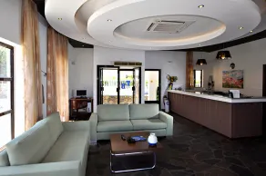 Tony's Beach Hotel - Resepsjon