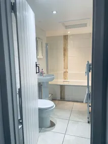 The Sea Trout Inn - Bathroom