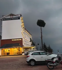 The Grand Welcome Hotel - Recepción