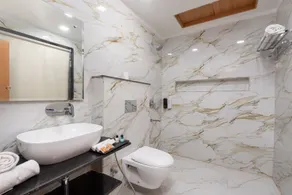 The sandalwood by Manvenco Hospitality - Bathroom
