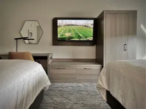 Holiday Inn Express and Suites Tampa I-75 at Bruce B. Downs by IHG - Chambre