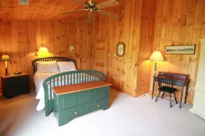 Spacious 8bd 7ba Log Home on Beltzville Lake in Southern Poconos - No Prom - Rum