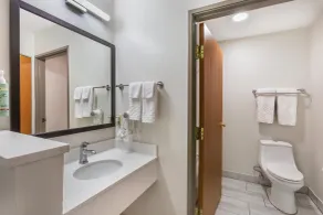 Best Western Gold Poppy Inn - Salle de bain
