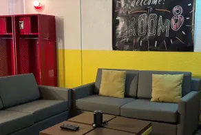 Super 8 by Wyndham Bloomington/Airport - Chambre