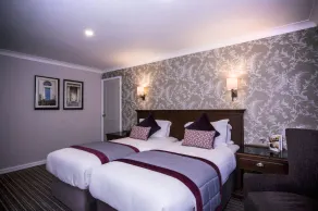 DoubleTree by Hilton Cheltenham-Cotswolds - Habitación