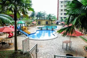 Comfortable Stay Studio At Kebagusan City Apartment - Pool