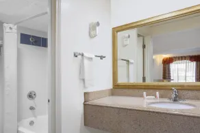 Super 8 by Wyndham Port Royal/Beaufort - Salle de bain