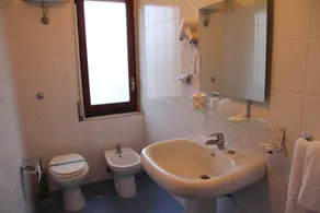 Hotel La Casa Del Pellegrino - Badeværelse
