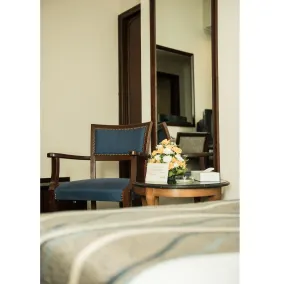 Cherry Maryski Hotel - Room
