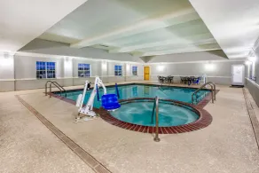 La Quinta by Wyndham Mt. Pleasant - Piscine