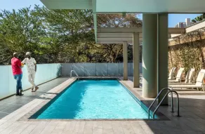 ONOMO Hotel Durban - Piscina