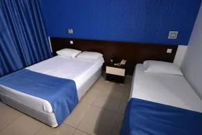 Les Palmiers Beach Boutique Hotel & Luxury Apartments - Chambre