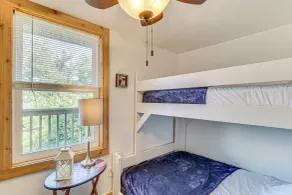 3 Cabins! Lakefront Reunion Retreat in Rocky Mount - Interior