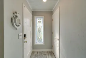 Sarasota Home w/ Pool: 4 Mi to Siesta Key Beach! - Innvendig
