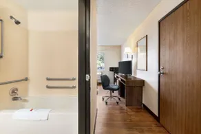 Super 8 by Wyndham Waco University Area - Chambre
