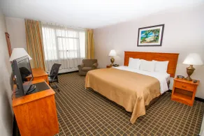 Clarion Inn & Suites Miami International Airport - Chambre