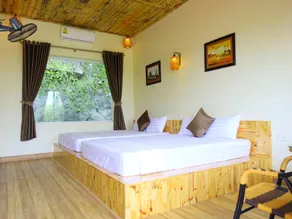 Ninh Binh Mountain Side Homestay & Cafe - Room