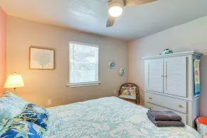 Oceanfront Deck: Surfside Beach Vacation Rental! - Innvendig