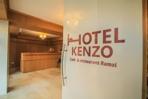 Hotel Kenzo - Rezeption