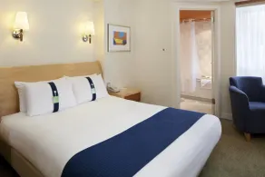 Holiday Inn Basingstoke by IHG - Room