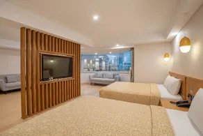 Hamilton Hotel - Room