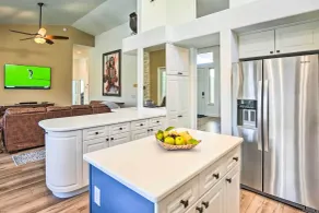 Pool, BBQ & Fire Pit: Family Home in Cave Creek - Interiør