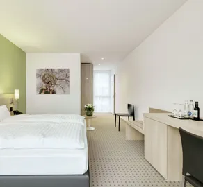 Hotel Eastside (free parking garage) - Chambre
