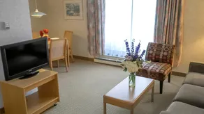 Cartier Place Suite Hotel - Chambre