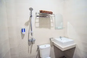 Ndalem Mataram - Badezimmer