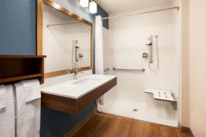 WoodSpring Suites Atlanta Newnan - Salle de bain