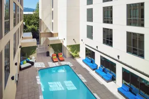 Aloft by Marriott Cupertino - Piscina