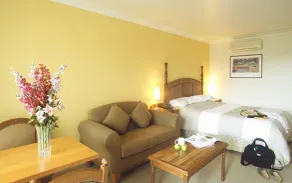 Best Western Plus The Tudor Box Hill - Room