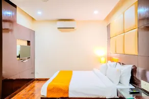 Fabhotel Polovictory Palace - Room