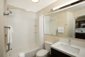 Candlewood Suites - Omaha Millard Area by IHG - Salle de bain