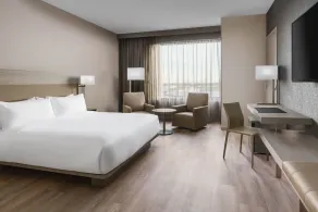 AC Hotel by Marriott Scottsdale North - Room