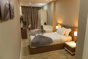 Polana Plaza Hotel - Room