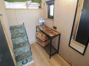 Gigi's Horsebox - Rom