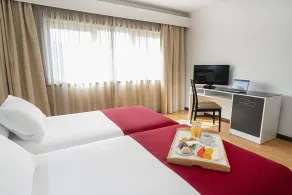 Hotel Amadeos - Matosinhos - Porto - Chambre
