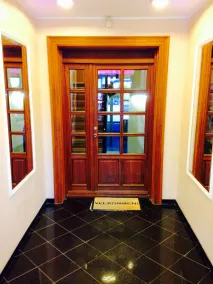 Hotel Loeven - Interior entrance