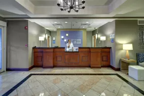 Holiday Inn Express Hotel & Suites Emporia by IHG - Réception