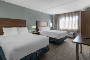 MainStay Suites Lexington I-75 - Room