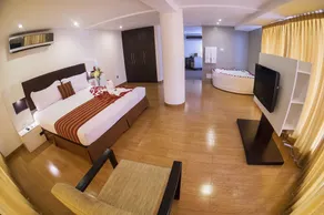 Allpa Hotel & Suites - Room