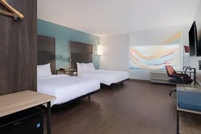 Tru By Hilton Miramar - Room