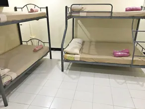 La Casa Roa Hostel - Room