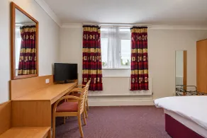 Belvilla Crewe Arms Hotel - Room