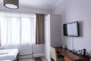 Qudos - Habitación