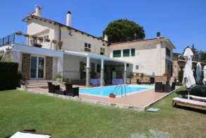 Tenuta di Pietra Porzia - Pool
