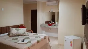 Colorado Plaza Hotel - Room