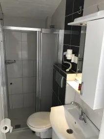 Hotel Marine - Baño
