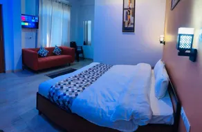 Hotel Snow Crest Residency- A Pure Veg Hotel - Room